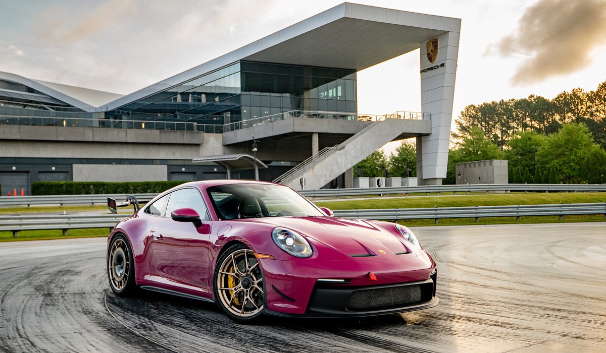 Porsche 911 GT3 Unleashing Track Performance with Manthey Performance Kit