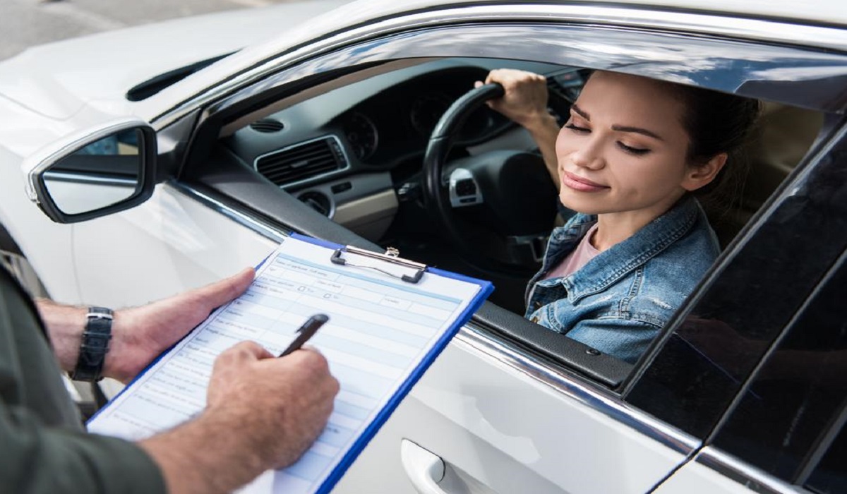 Investing in Luxury: Ensuring Your Insurance Policy is Scratchproof for Your New Car